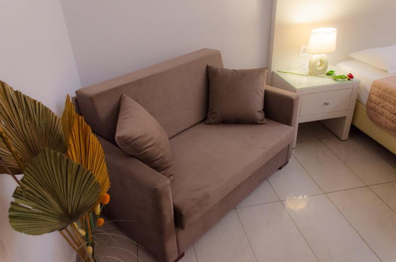 Polykratis Rooms Città di Skiathos Esterno foto