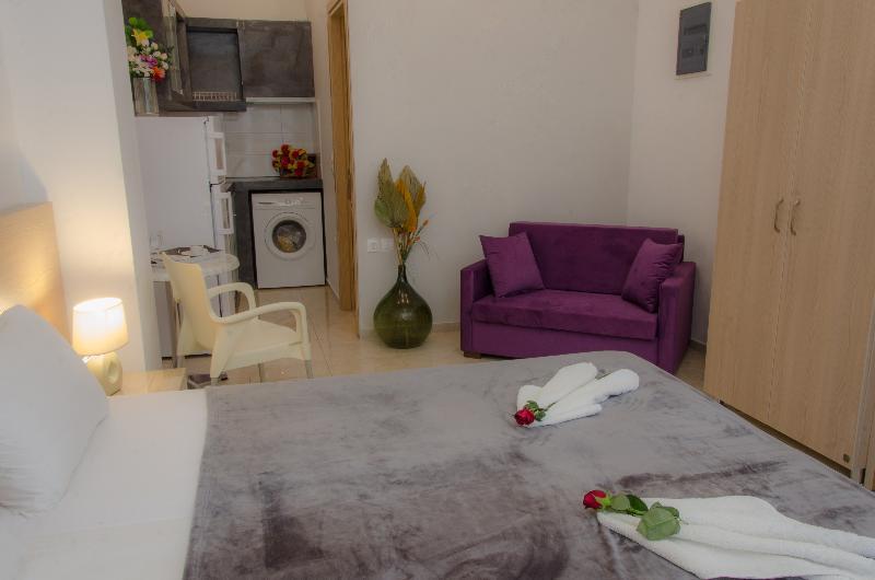 Polykratis Rooms Città di Skiathos Esterno foto