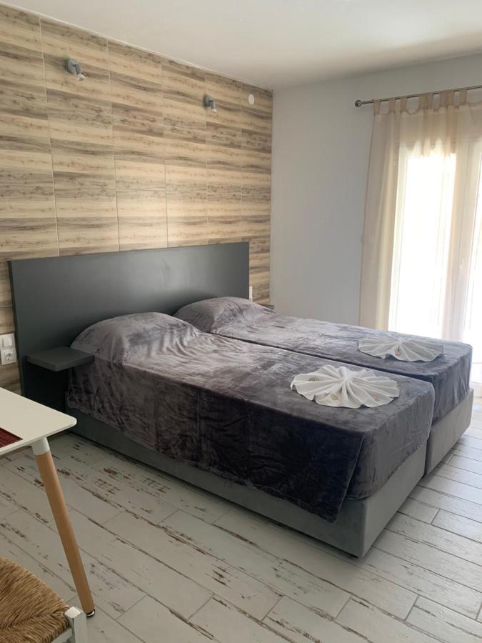 Polykratis Rooms Città di Skiathos Esterno foto