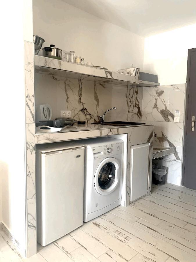Polykratis Rooms Città di Skiathos Esterno foto