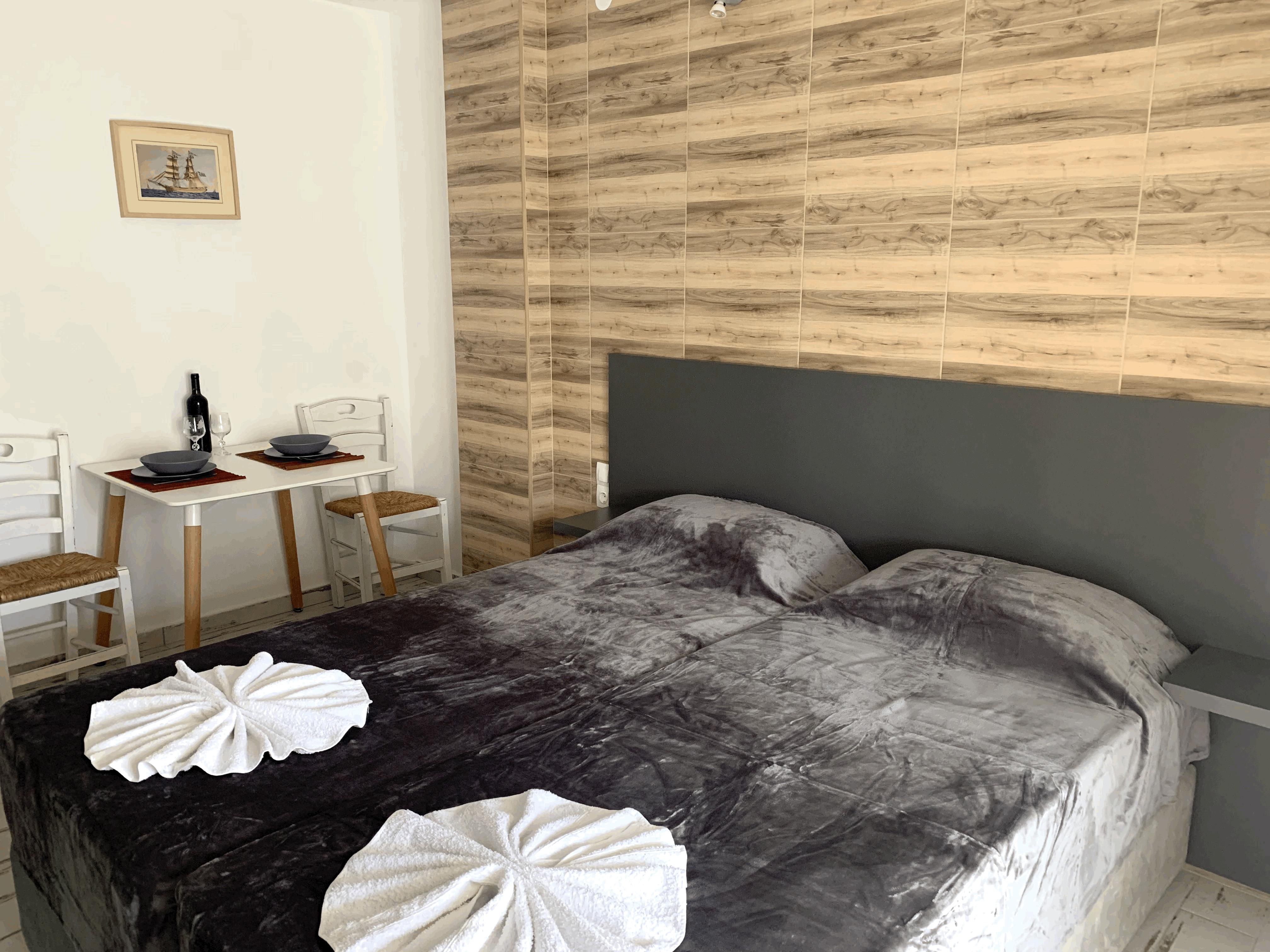 Polykratis Rooms Città di Skiathos Esterno foto